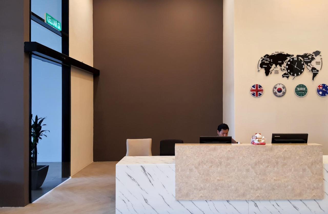 Apartemen Ramada By Wyndham The Straits